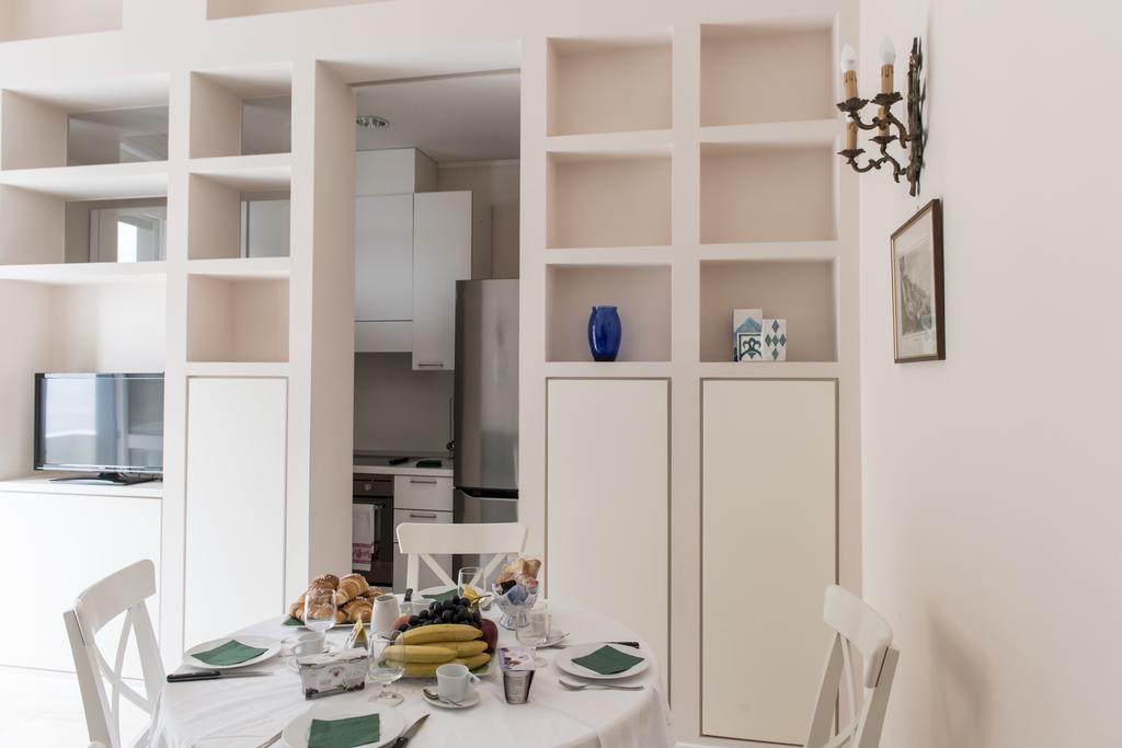 Casa San Carlo Apartment Naples Exterior photo